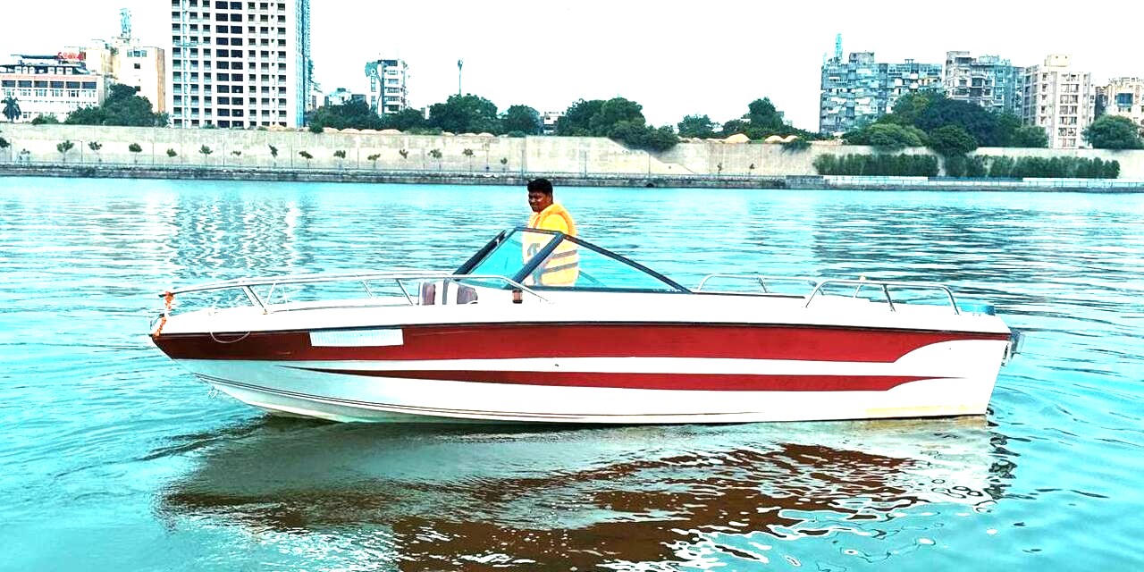 Ride on Butterfly Speed Boat